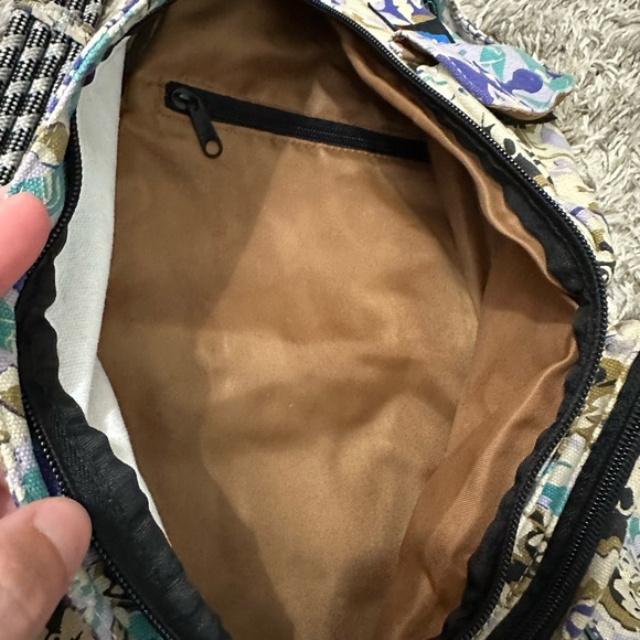 Kavu midnight floral rope sling bag with matching wallet - Picture 3 of 5